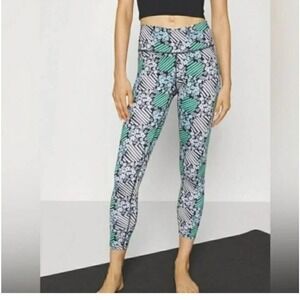 NWT Free People Daisy Check Print Floral Leggings Size Small